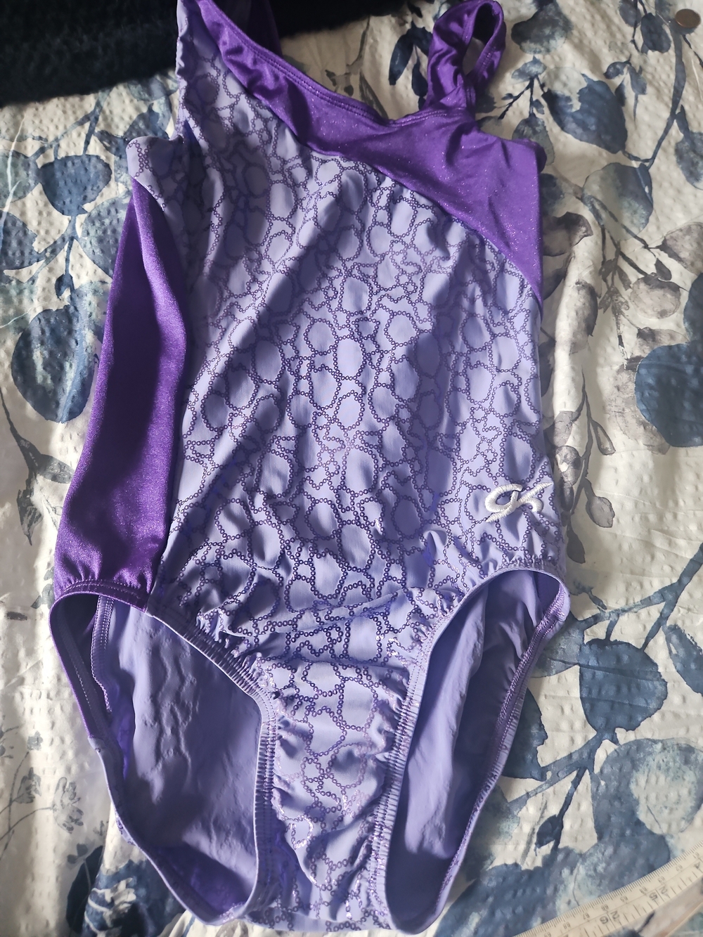 GK Lavender One-Shoulder Girls' Leotard with Chain Pattern